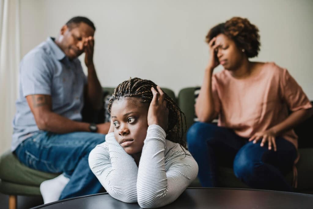 Burn-out aan de eettafel: hoe stress het gezinsleven beïnvloedt