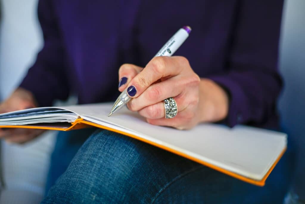 Van stress naar expressie - hoe schrijven helpt bij hevige stress en burn-out